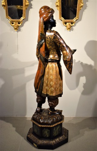Louis XV - Serviteur en livrée dorée - Grande sculpture, Venise XVIIIe siècle